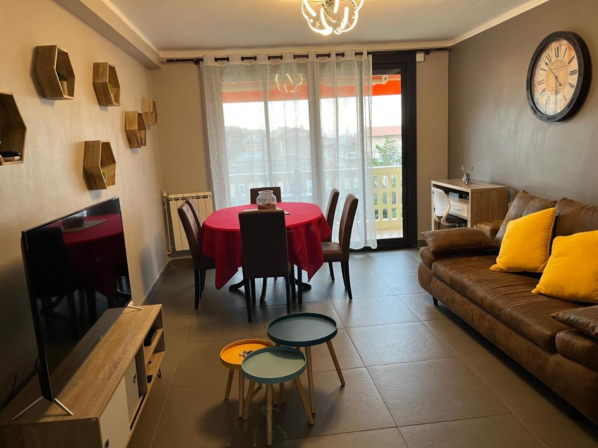 Sun Escape, Renove Climatise 3 Pieces 4-6 Pers, 350m De La Apartment Marseilles